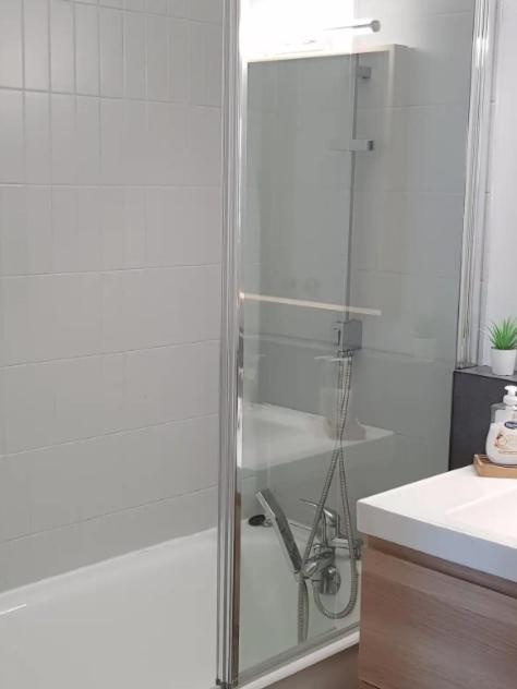 Splendide T2 Face A La Mer, Terrasse, Wifi Hendaye Ngoại thất bức ảnh